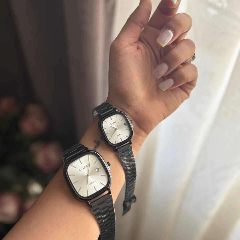 ست ساعت مچی زنانه و مردانه برند صفه سفید کاسیو Casio رنگ ثابت کد sm (پس کرایه)