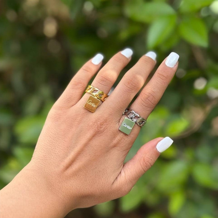 انگشتر استیل زنانه طرح آویز کارتیر Cartier رنگ ثابت کد sm (پس کرایه)