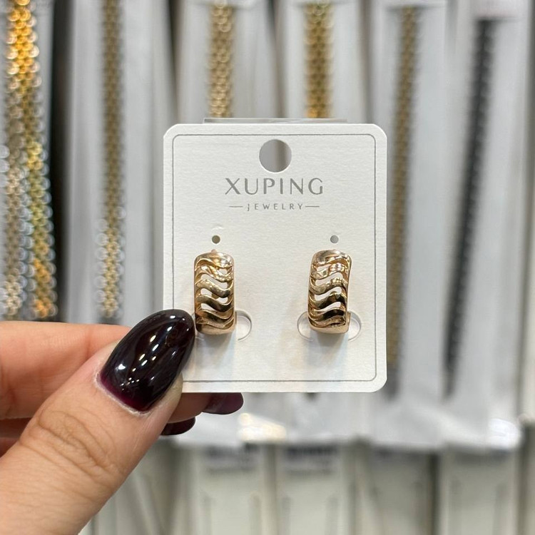 گوشواره ژوپینگ XUPING زنانه طرح تو خالی رنگ ثابت کد gy (پس کرایه)