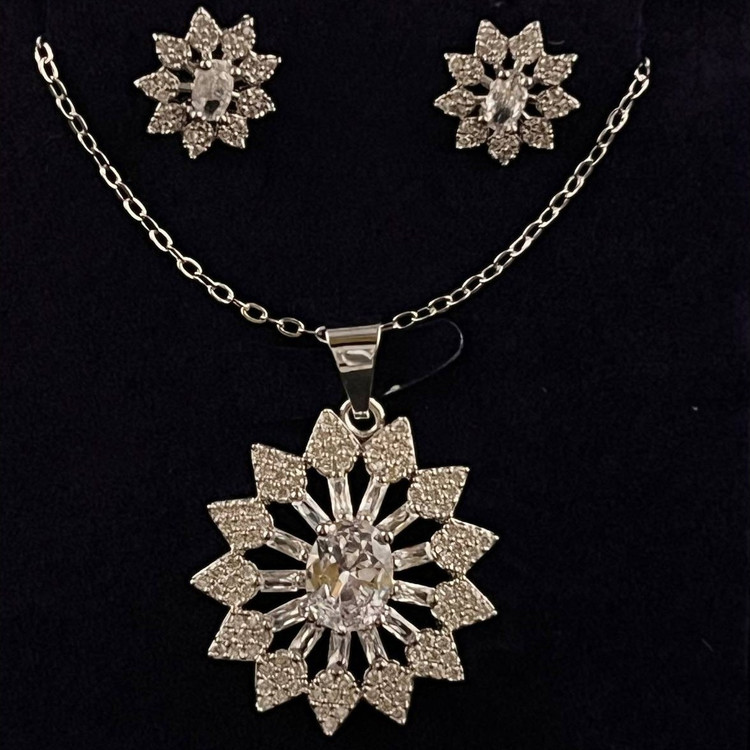 نیم ست گردنبند و گوشواره طرح جواهری نگین دار زنانه طرح برگ تنوع طرح رنگ ثابت کد ki (پس کرایه)