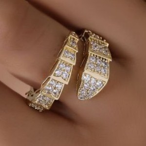 انگشتر طرح جواهری زنانه طرح ماری نگین فری سایز Free size رنگ ثابت کد tj (پس کرایه)