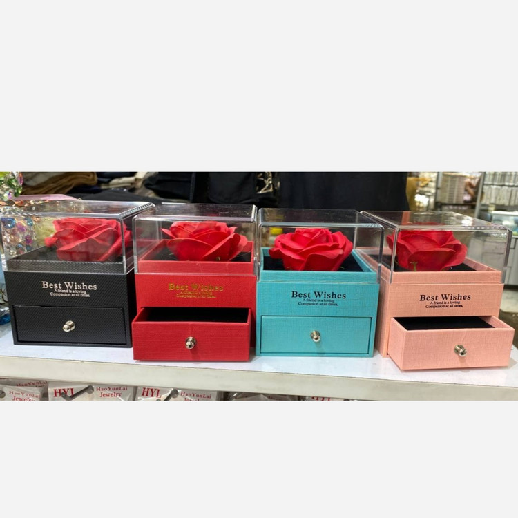 جعبه نیم ست گل ابدی در 4 رنگ کد sm (پس کرایه)