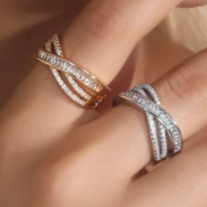 انگشتر طرح جواهری زنانه طرح ضربدری نگین تنیسی فری سایز Freesize  رنگ ثابت کد mp (پس کرایه)