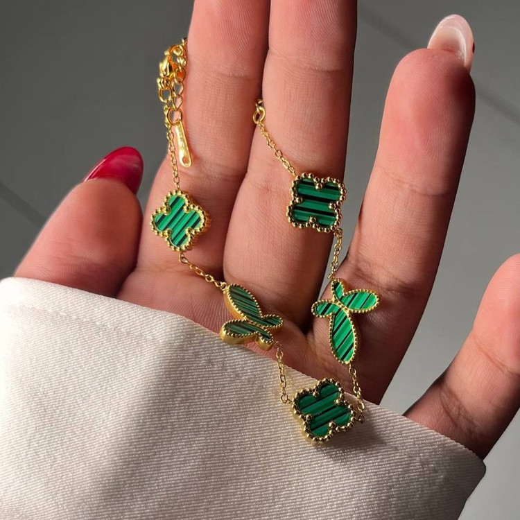 دستبند استیل زنانه طرح گل ونکلیف Vancleef و پروانه رنگبندی رنگ ثابت کد tk
