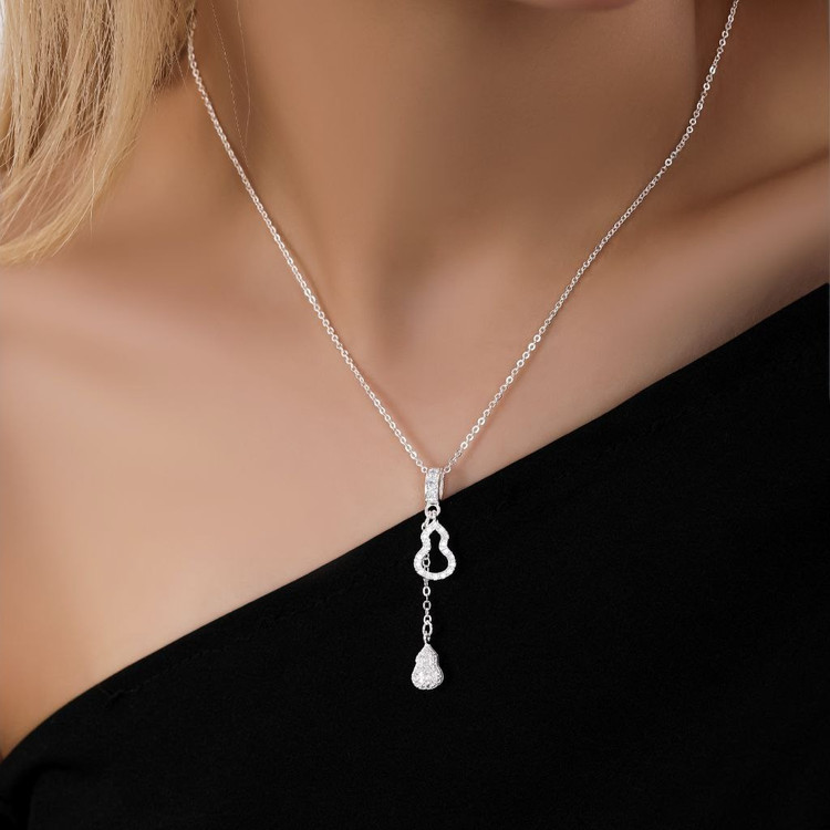 گردنبند و آویز پلاک آبکاری نقره طرح پاپیون نگین آویز تنوع طرح رنگ ثابت کد mp