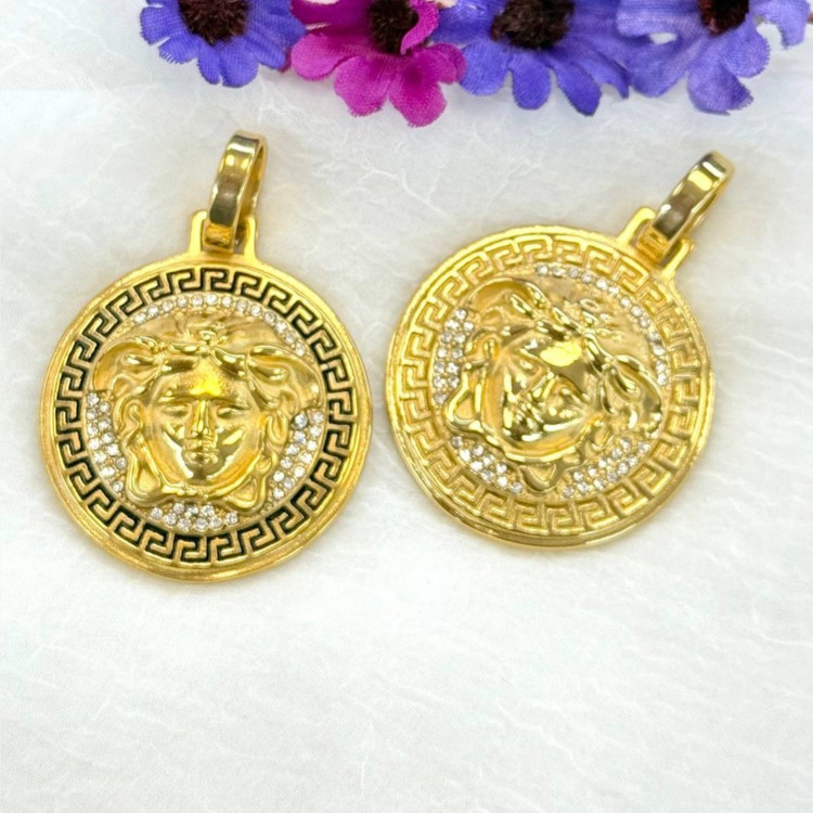 گردنبند و آویز پلاک استیل مردانه طرح ورساچه Versace دور نگین تنوع طرح رنگ ثابت کد sm