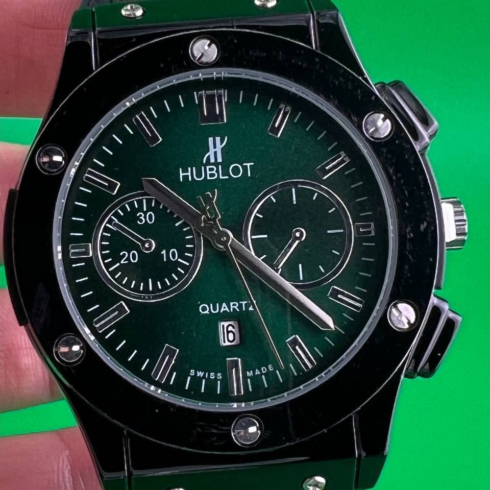 ساعت مچی بند چرم مردانه صفحه گرد هابلوت HUBLOT موتور ژاپن تنوع رنگ رنگ ثابت کد ki (پس کرایه)