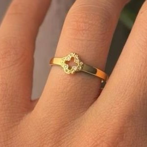 ست دستبند و انگشتر زنانه طرح پهن گل ونکلیف vancleef نگین رنگ ثابت کد sm