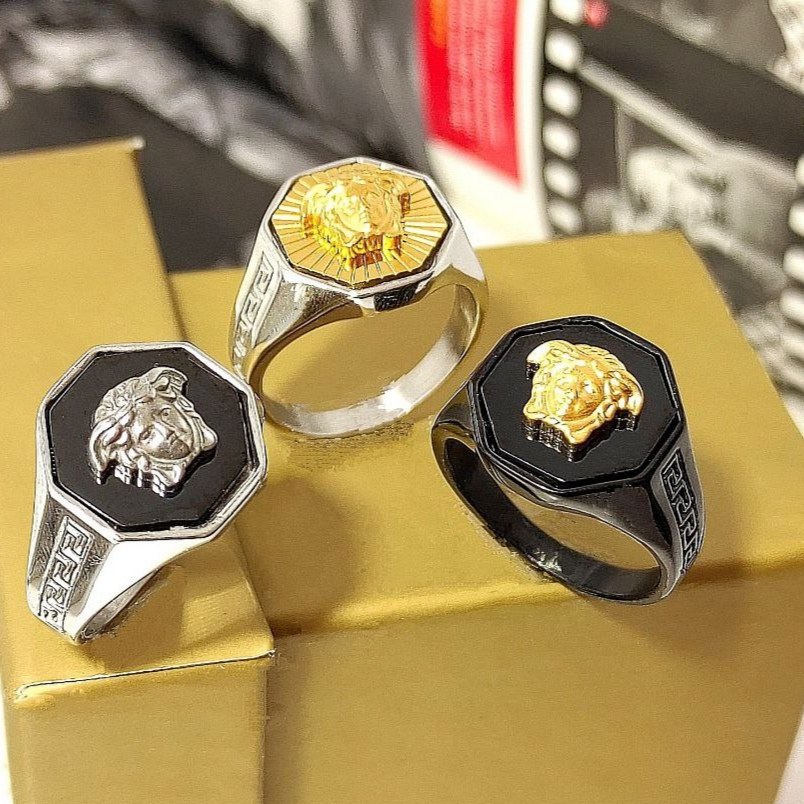 انگشتر مردانه استیل ورساچ versace نگین هشت ضلعی تنوع رنگ سایز بندی 9 تا 12 رنگ ثابت کد mp