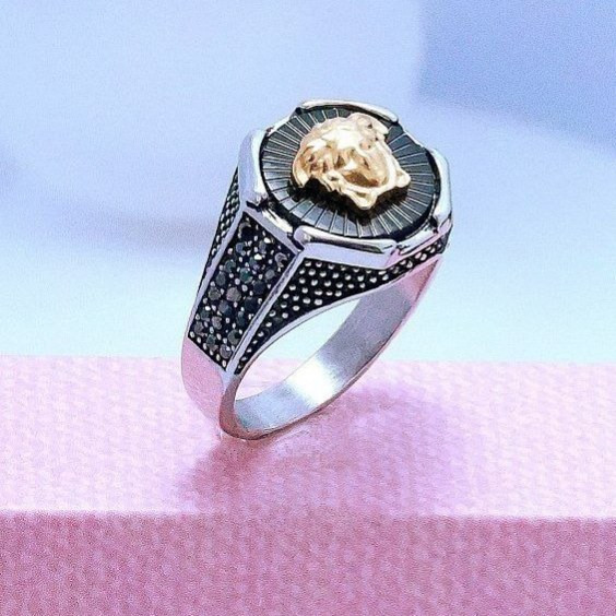 انگشتر مردانه استیل طرح ورساچ versace تنوع رنگ سایز بندی 9 تا 12 رنگ ثابت کد mp