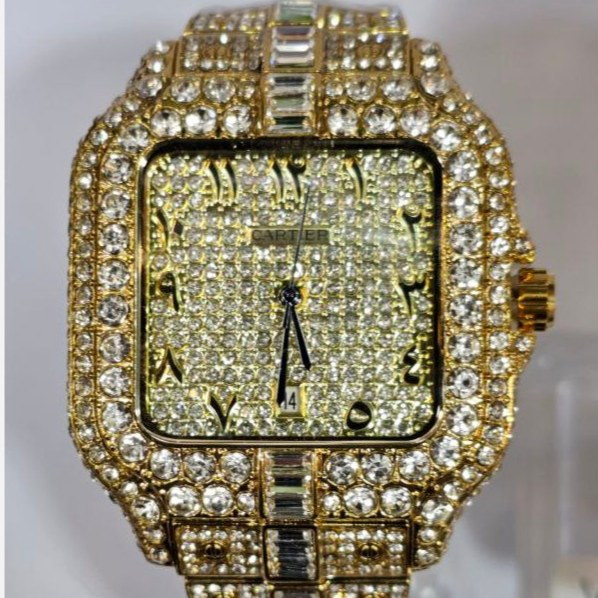 ساعت مچی زنانه کارتیر cartier فول نگین مخراج کاری تاریخ دار تنوع طرح رنگ ثابت کد vn