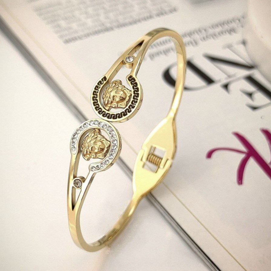 دستبند النگویی استیل زنانه طرح دو طرفه ورساچ VERSACE دور نگین تنوع طرح رنگ ثابت کد mp