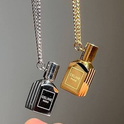 گردنبند و آویز پلاک استیل زنانه طرح عطر یار رنگ ثابت کد sf