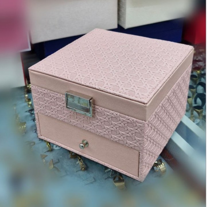 کیف و جعبه نظم دهنده بدلیجات چرمی دارای کشو موجود در4 رنگ کد mp