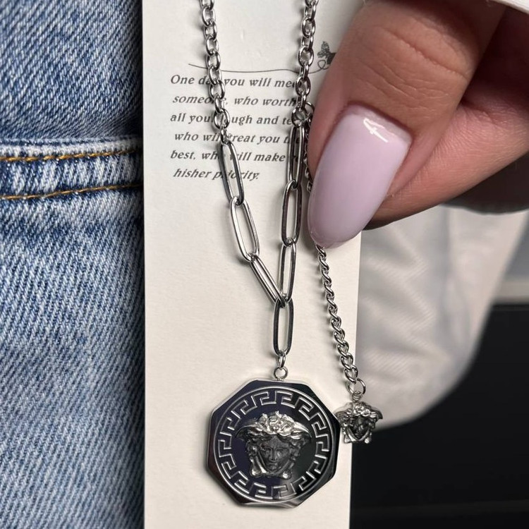 گردنبند و آویز پلاک استیل طرح قلبی ورساچ VERSACE تنوع طرح رنگ ثابت