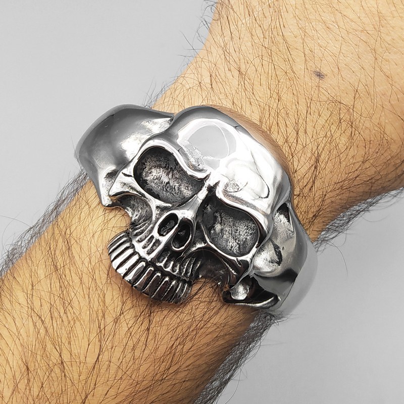 دستبند بنگل استیل اسکلتی مدل Huge Skull رنگ ثابت