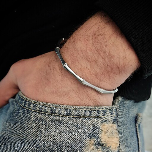 دستبند بنگل استیل مردانه فری سایز رنگ ثابت