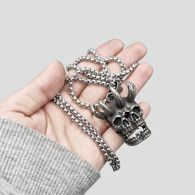 گردنبند و پلاک آویز استیل اسکلت مدل Merged Skulls رنگ ثابت کد ar