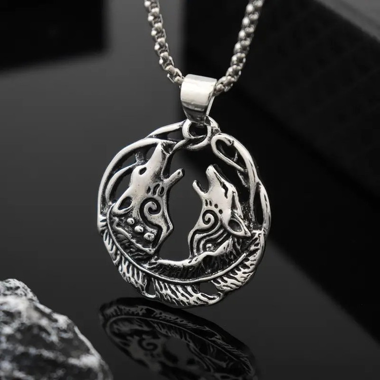 گردنبند و پلاک آویز استیل زوزه گرگ وایکینگ رنگ ثابت کد ar