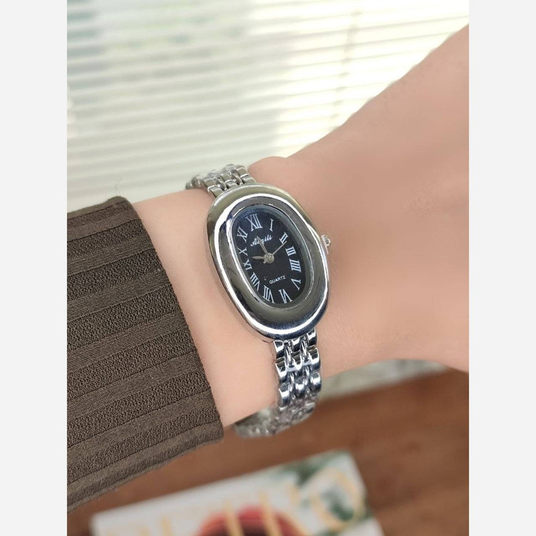 ساعت زنانه مارک Aoqili 6907236 بیضی