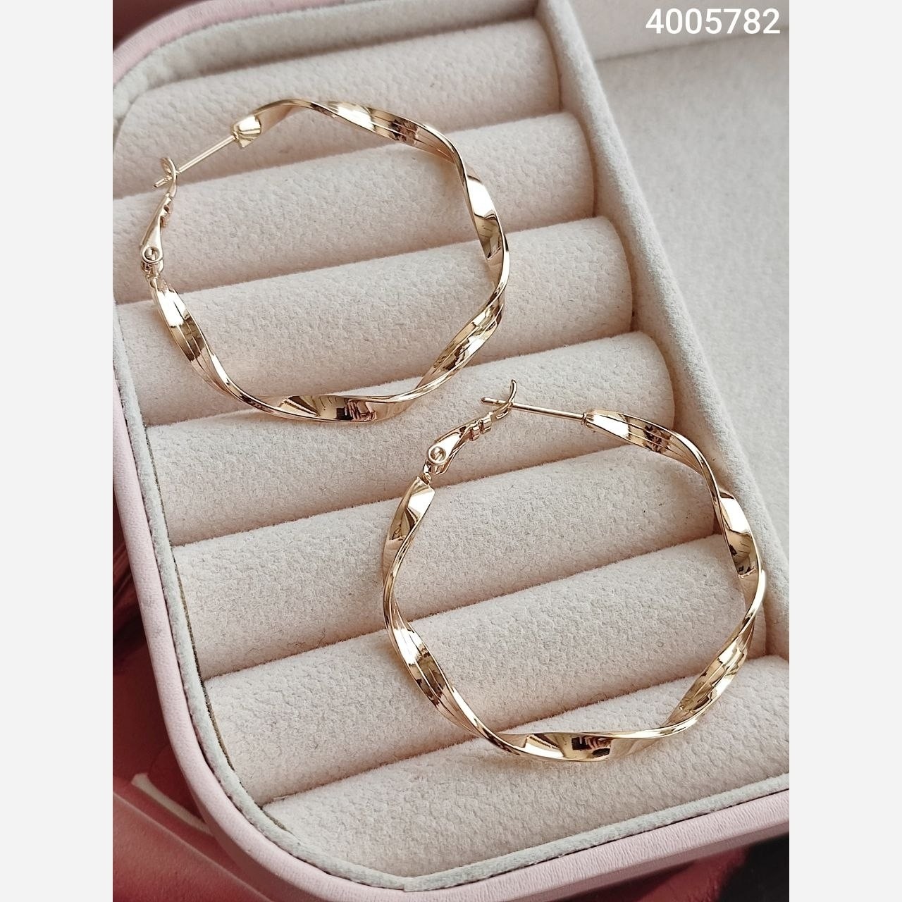 گوشواره مارک ژوپینگ 4005782
