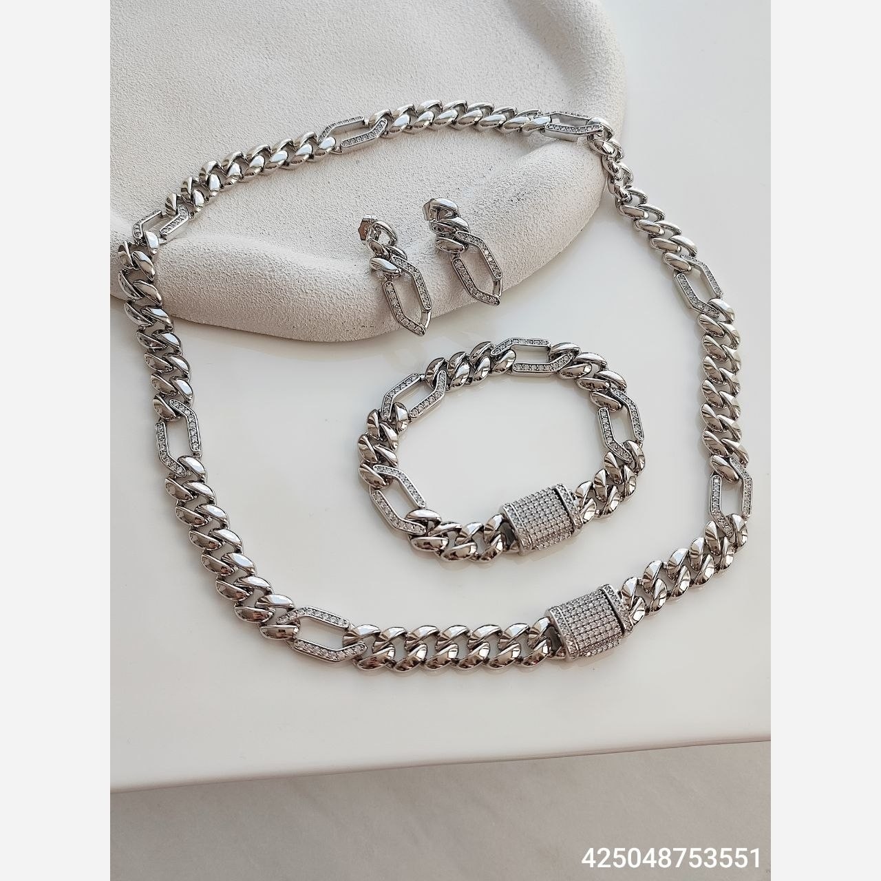 سرویس کارتیر مارک ژوپینگ 425048753551