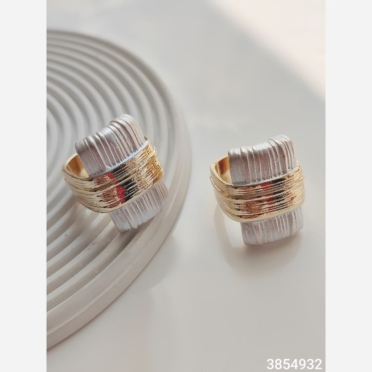 انگشتر فانتزی 3854932