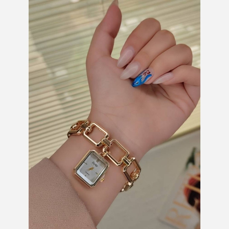 ساعت زنانه مارک GUQi 6908633974