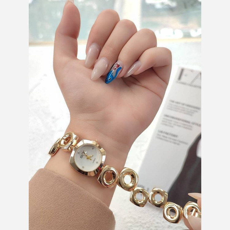 ساعت زنانه مارک GUQi 5757133597