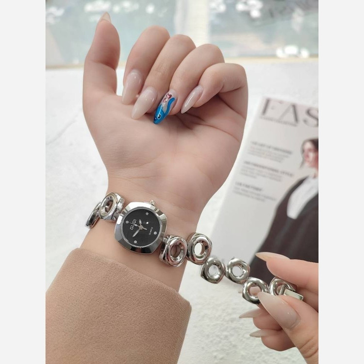 ساعت زنانه مارک GUQi 5757133597