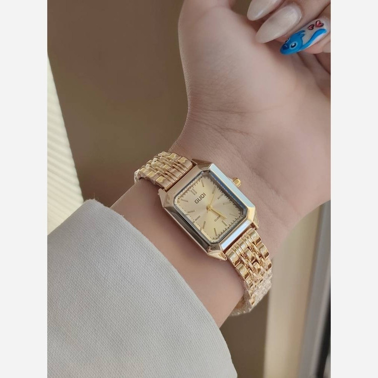 ساعت زنانه مارک GUQi 6908633562