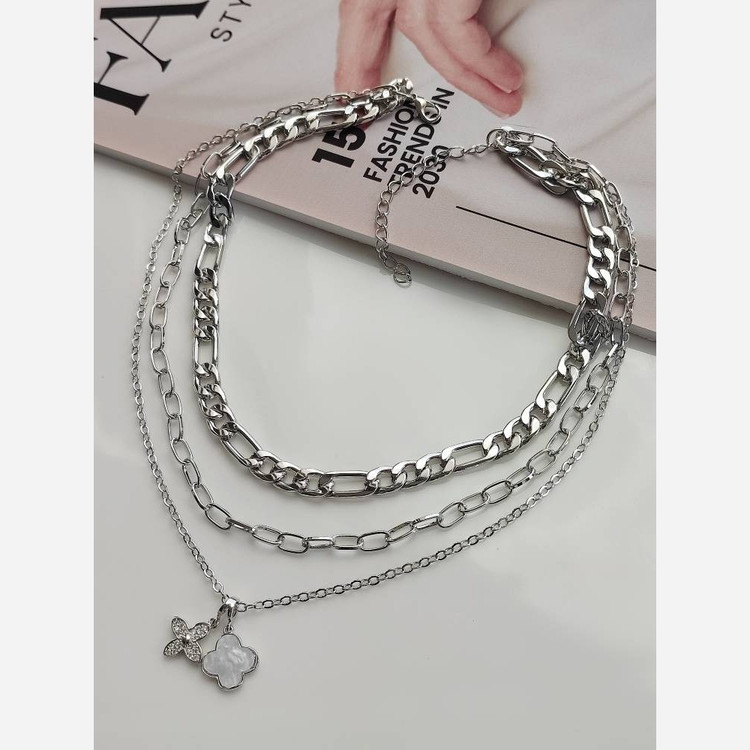 گردنبند سه لاین ونکلیف 7108253650