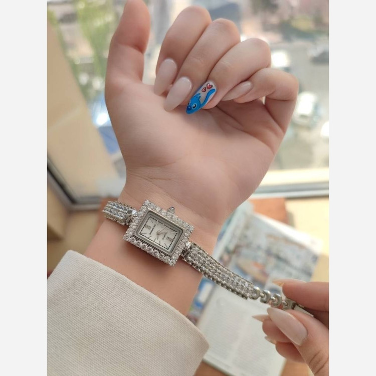 ساعت زنانه طرح نقره مارک MOBANGTUO 280030003288