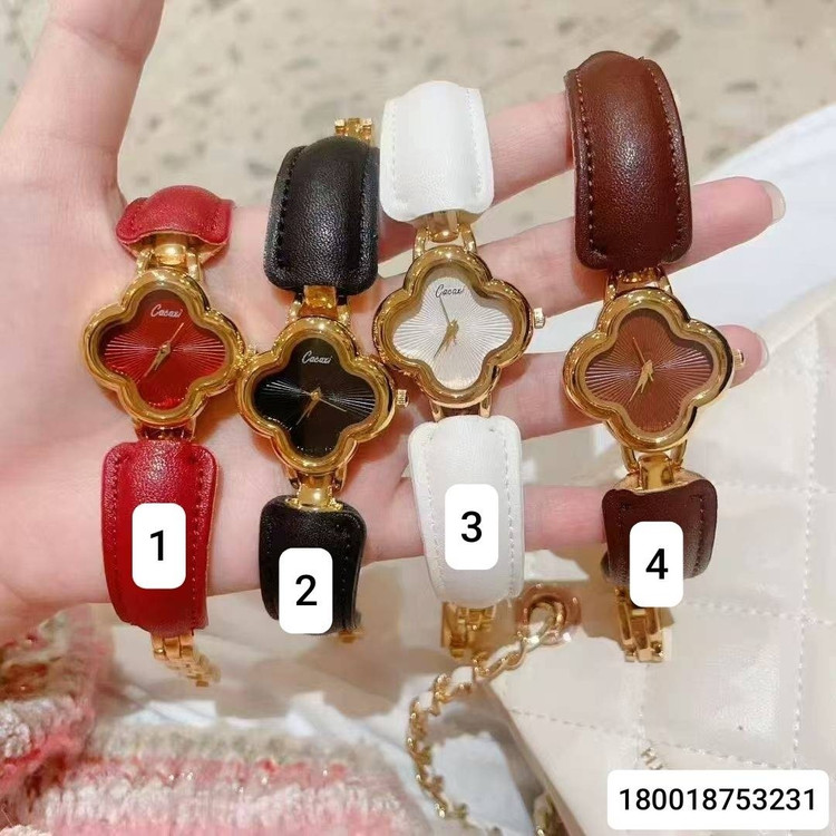 ساعت زنانه ونکلیف بند چرمی مارک cacaxi 18003231