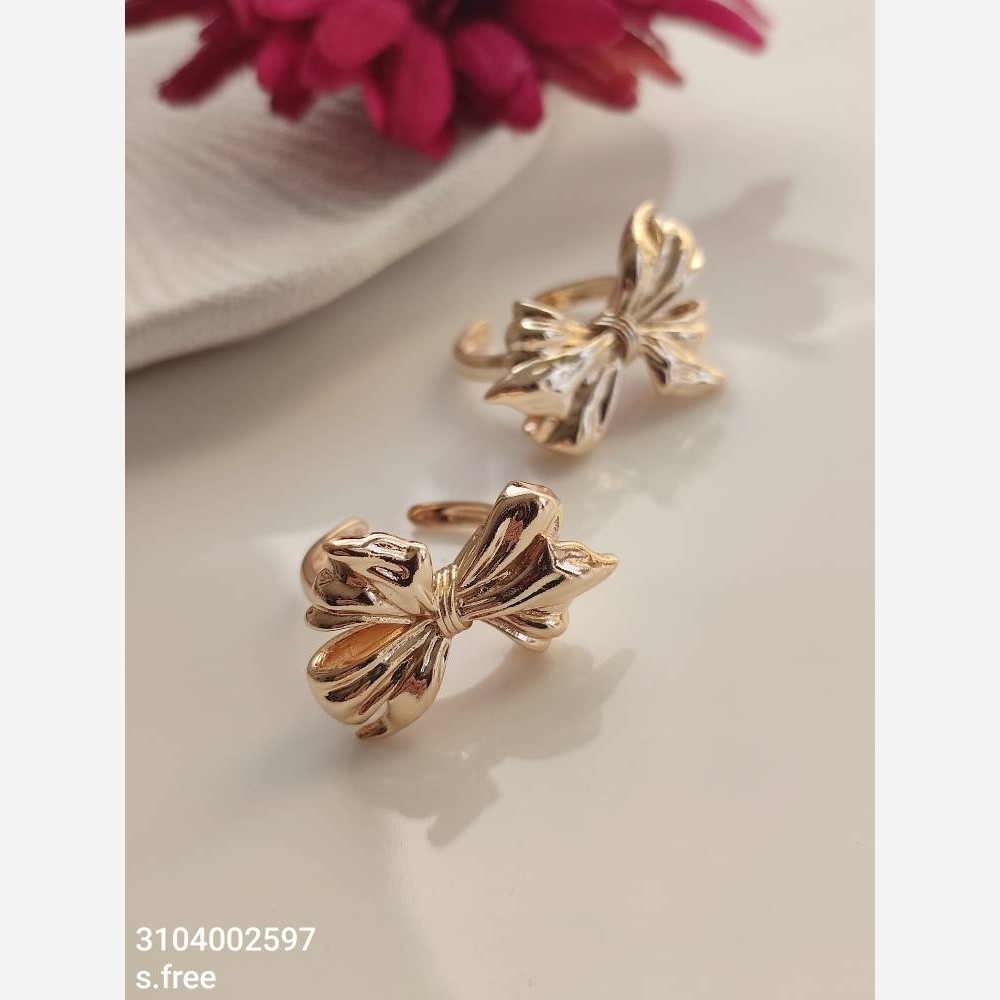 انگشتر فانتزی پاپیون 3104002597
