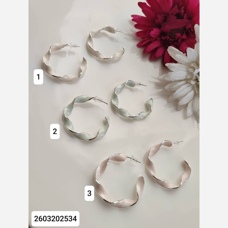 گوشواره فانتزی 3202534
