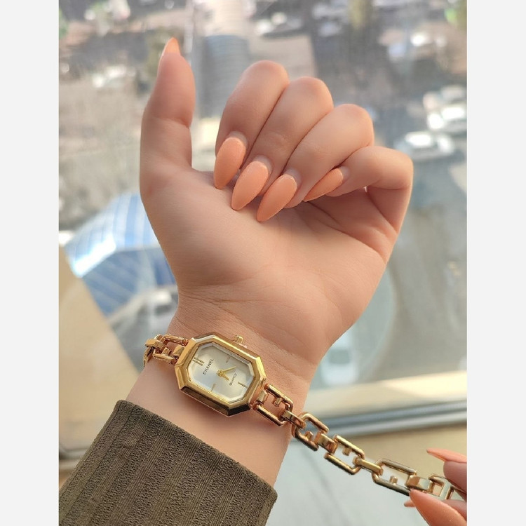 ساعت زنانه مارک Chanel 120014002260
