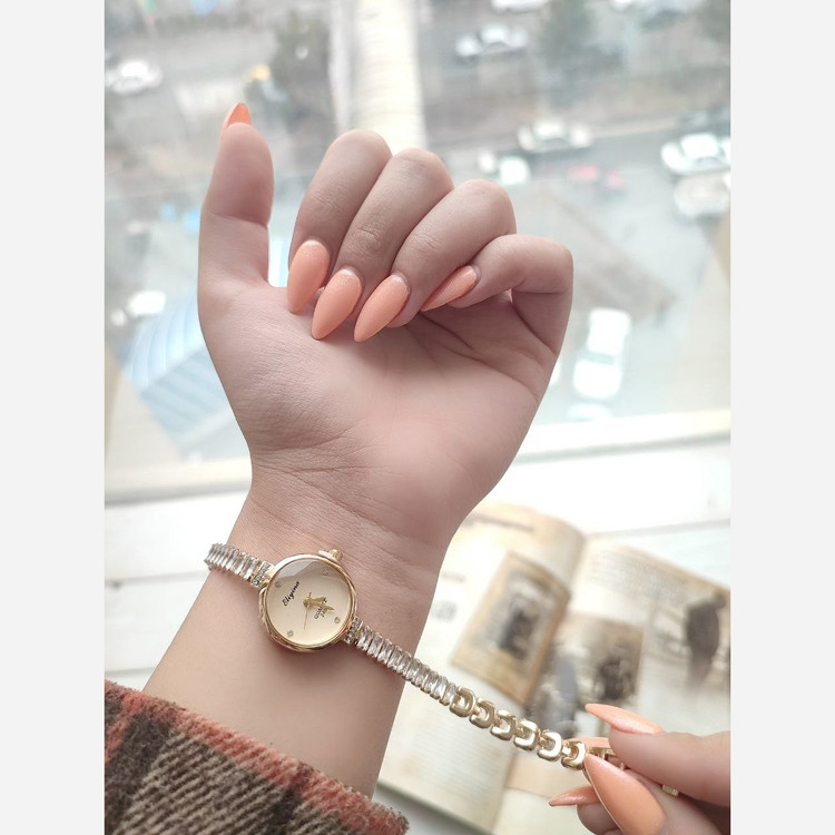 ساعت زنانه مارک الینا 3503808762