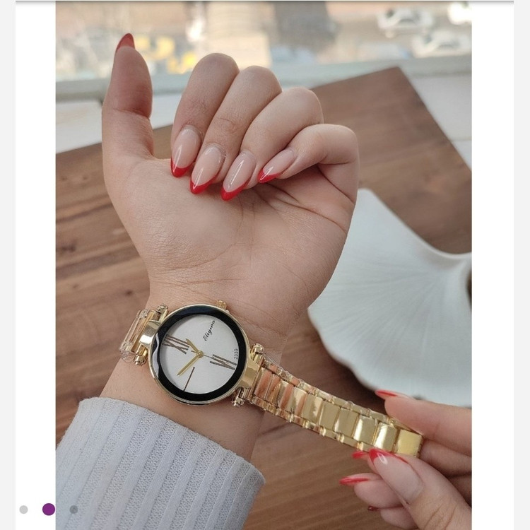 ساعت زنانه مارک الینا 2602803465