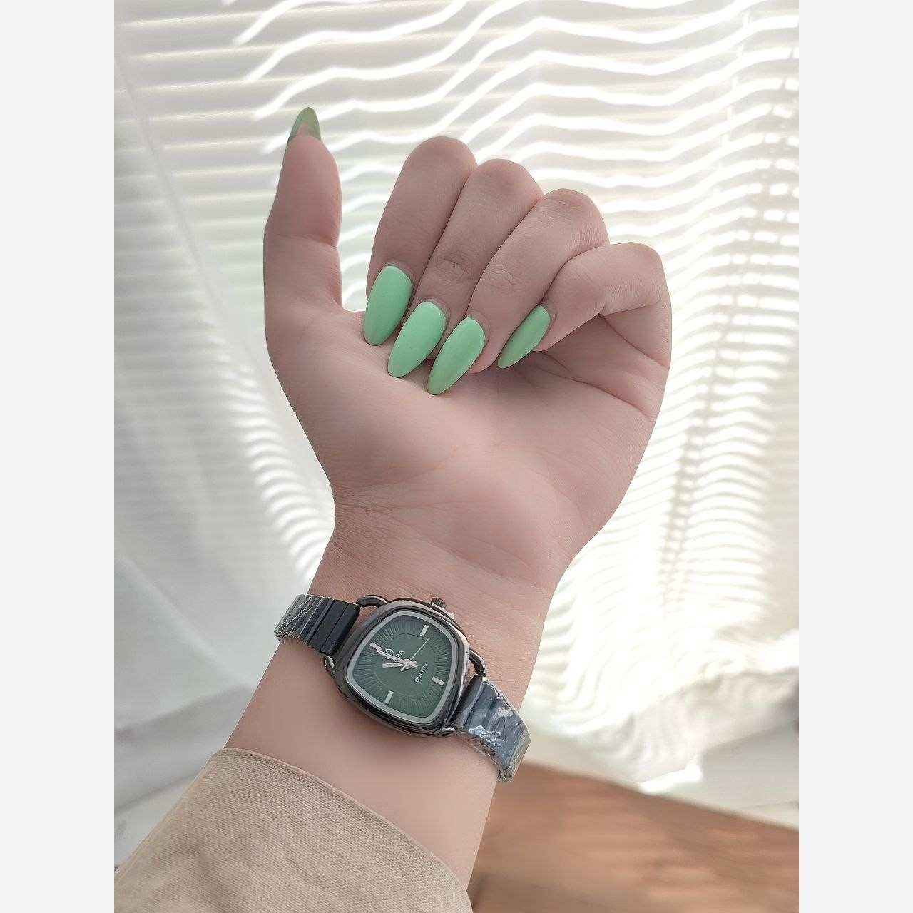 ساعت زنانه مارک flora
