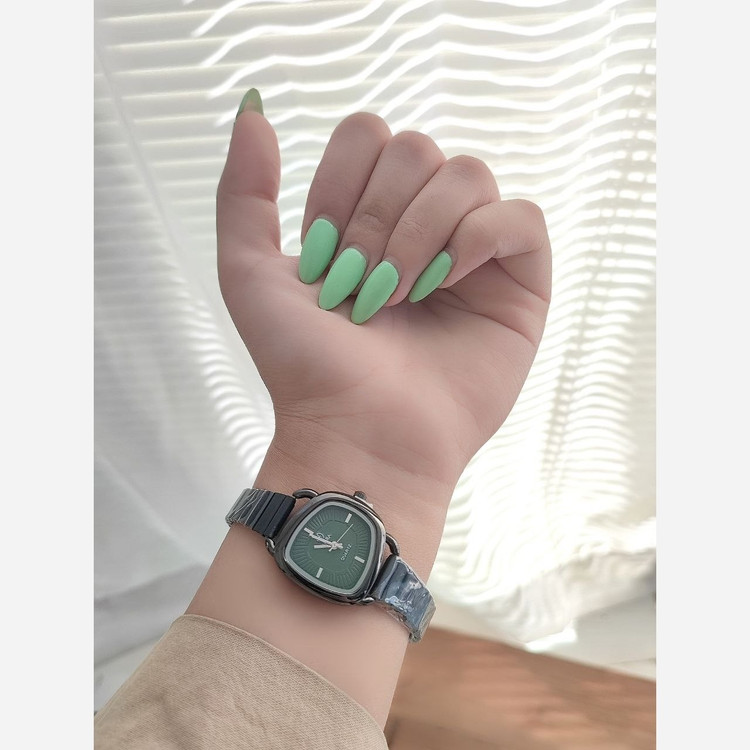 ساعت زنانه مارک flora