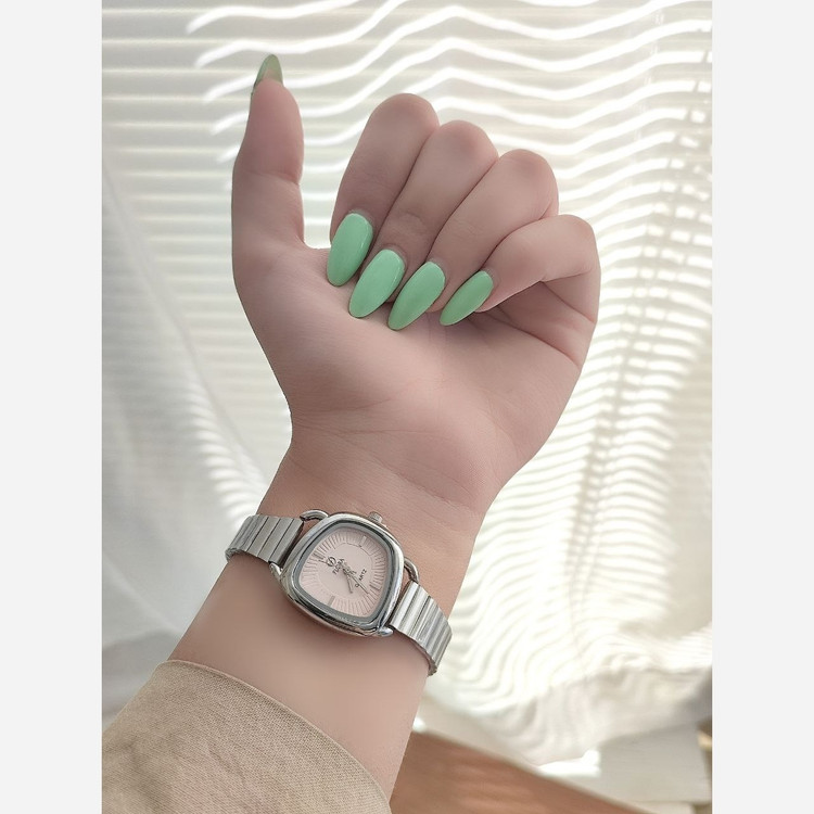 ساعت زنانه مارک flora