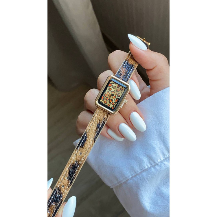 ساعت بند چرمی شیک زنانه در چندین رنگ طرح پلنگی