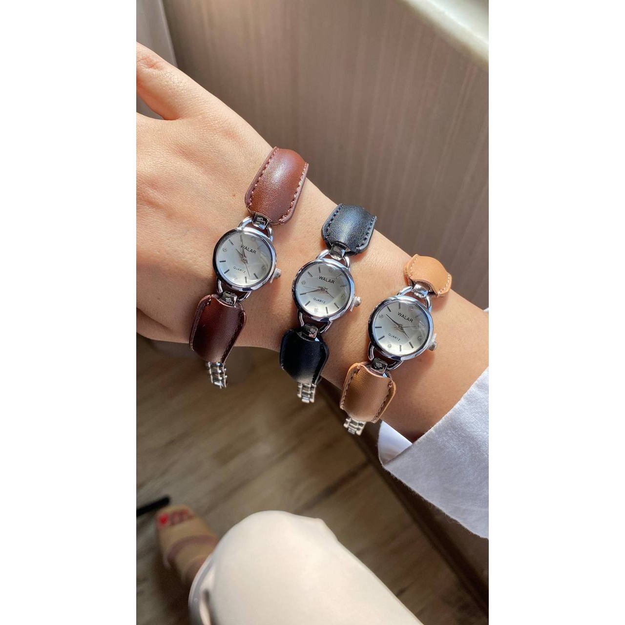 ساعت بند چرمی شیک زنانه طرح جدید