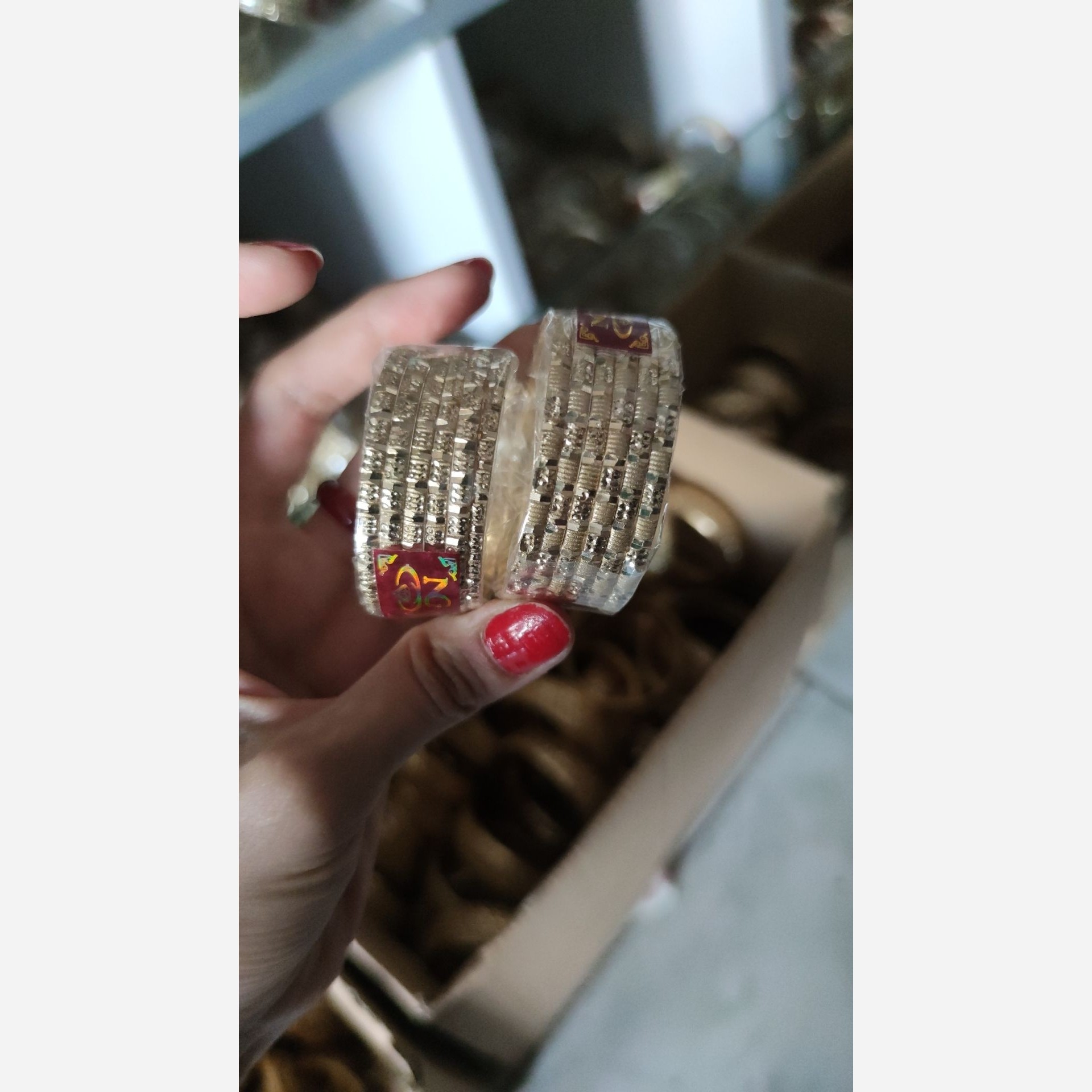 النگو بچگانه طلاروس ابکاری شده رنگ ثابت