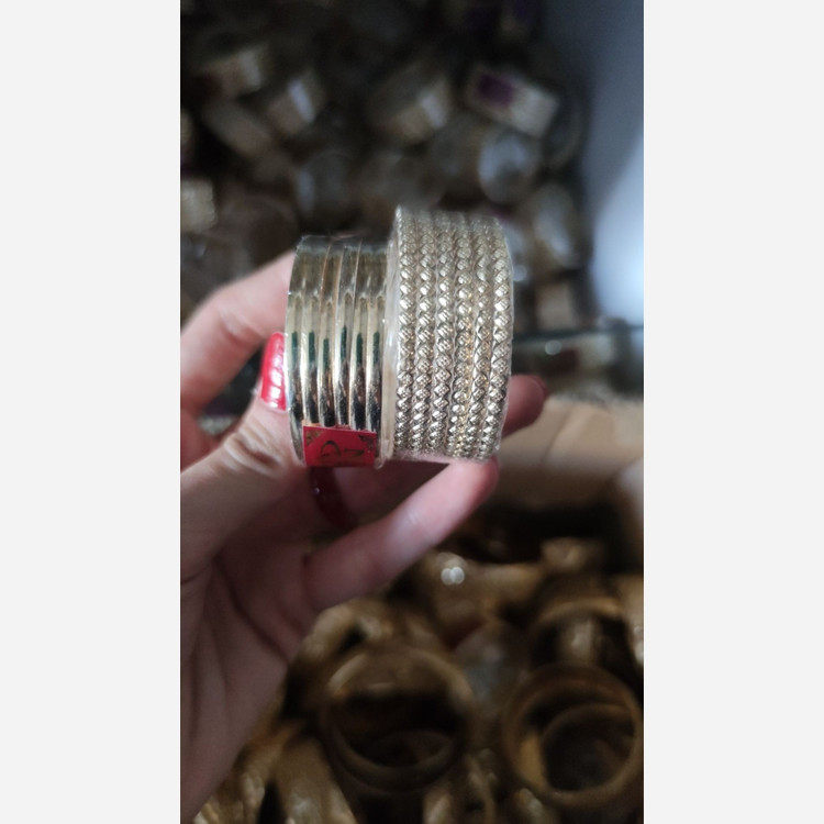 النگو بچگانه طلاروس ابکاری شده رنگ ثابت