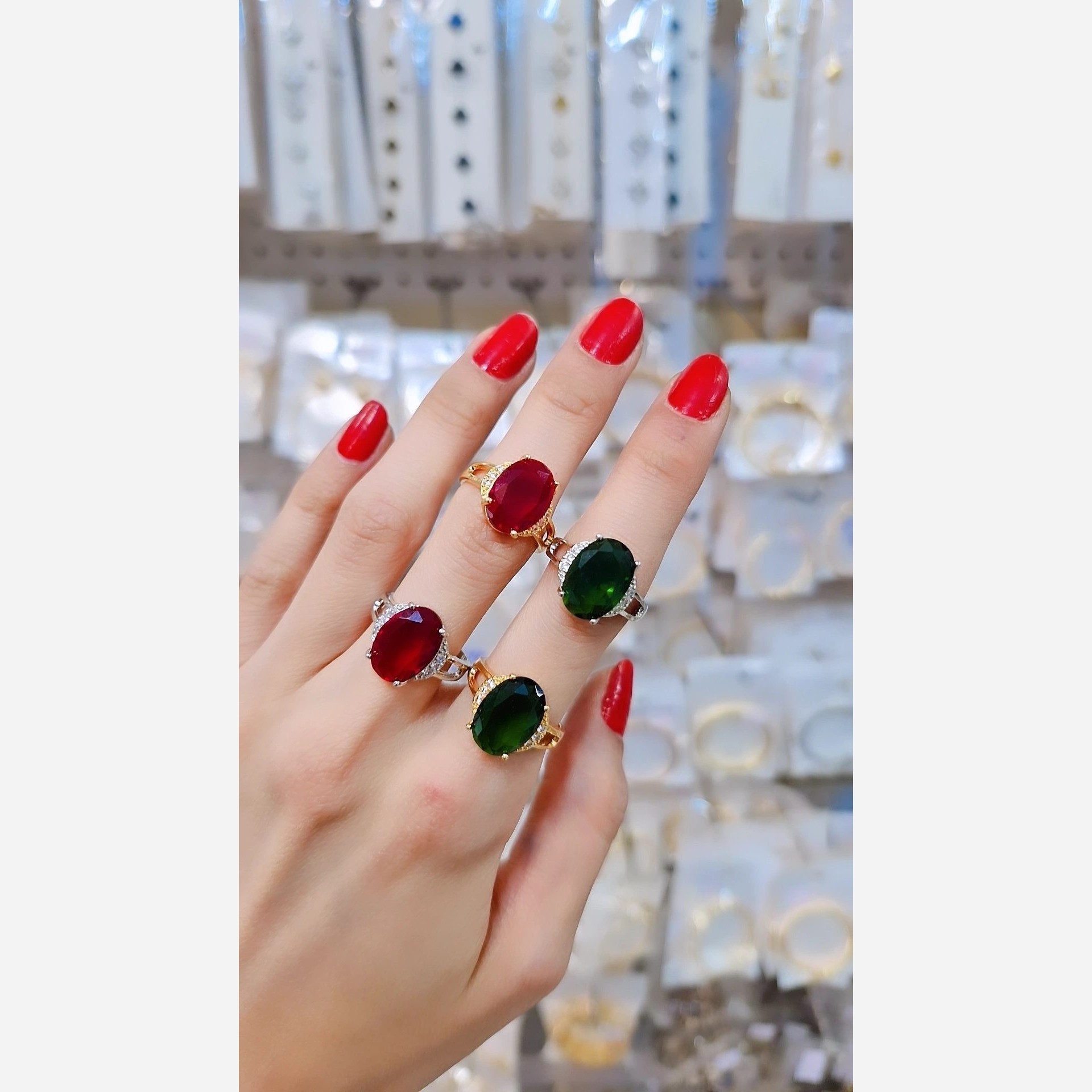انگشتر زنانه نگینی رنگ ثابت شیک