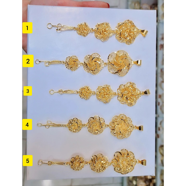 پلاک آویز زنانه طلاروس طرح جدید سه تایی