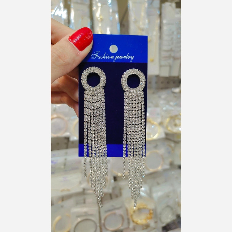 گوشواره طرح جواهری نگینی رنگ ثابت