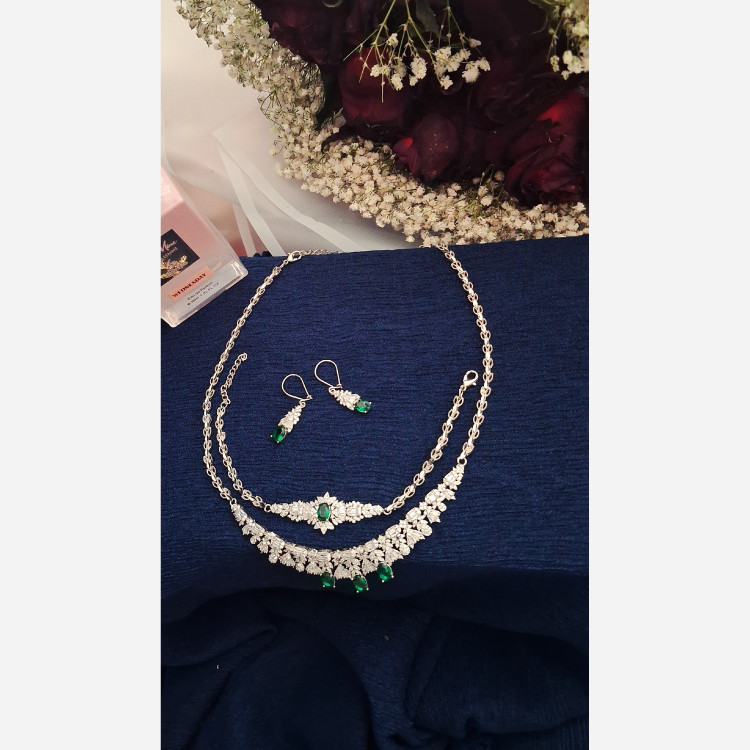 سرویس نقره کوب جواهری رنگ ثابت زنانه